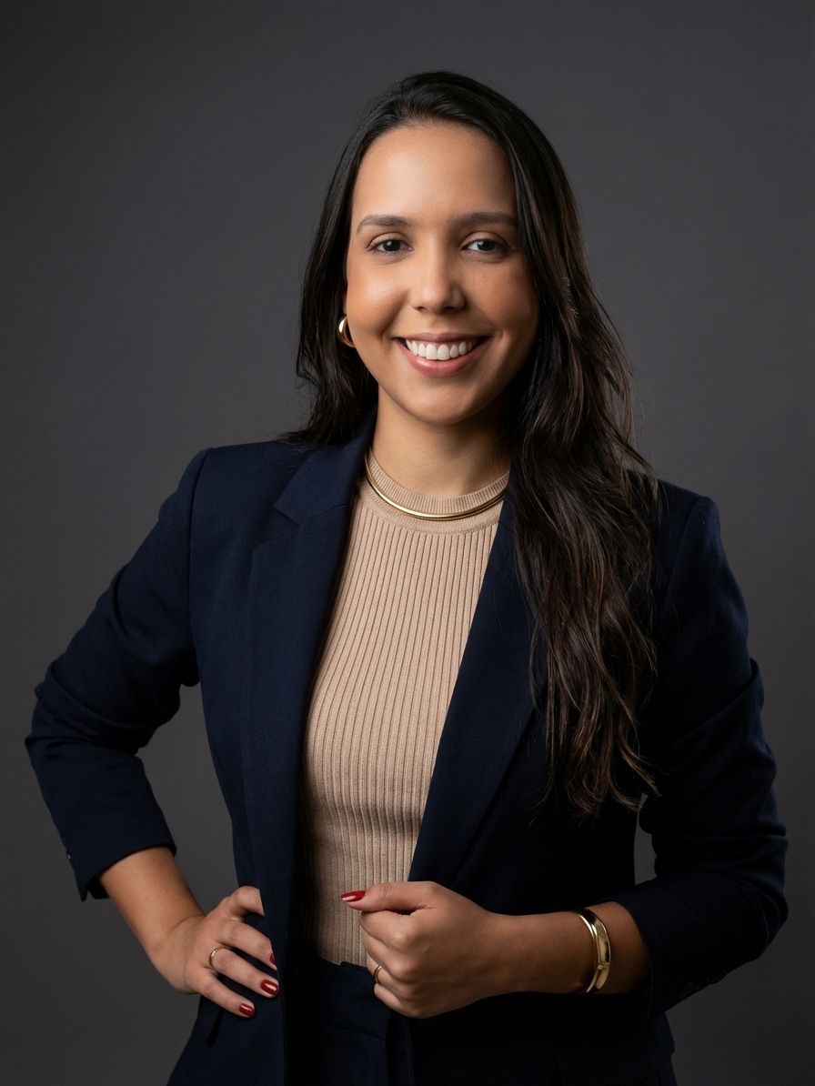 Sara Maciel - Perita Tributária